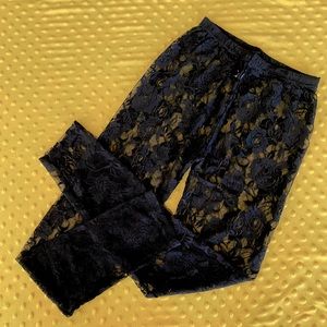 BRAND NEW Lace Leggings